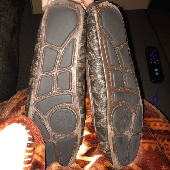 MK Fulton Ballet Flats - Picture 5 of 9